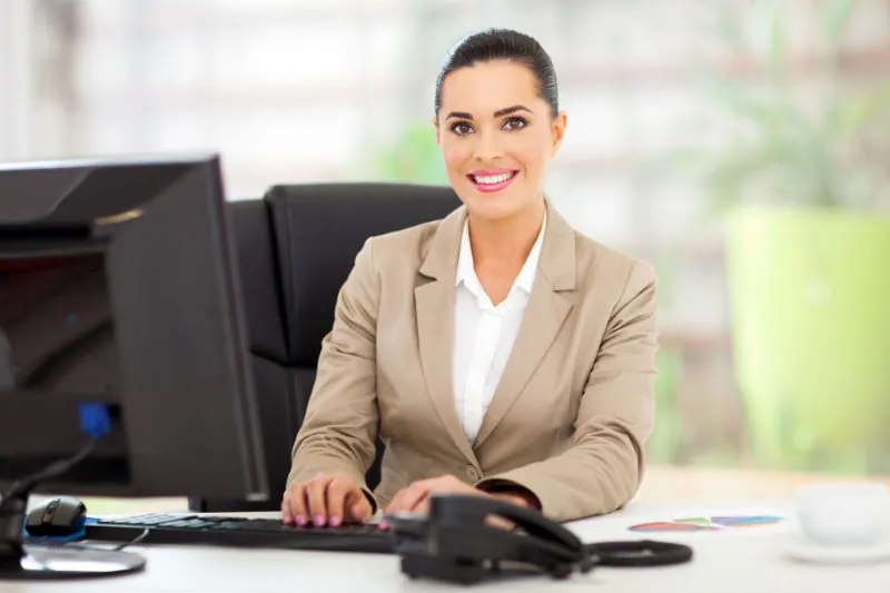 3 Reasons Why Your Cell Phone Should Not Be Your Business Phone