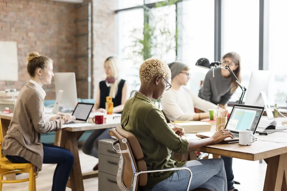 Five Ways Commercial Brokers Can Benefit from Shared Workspaces