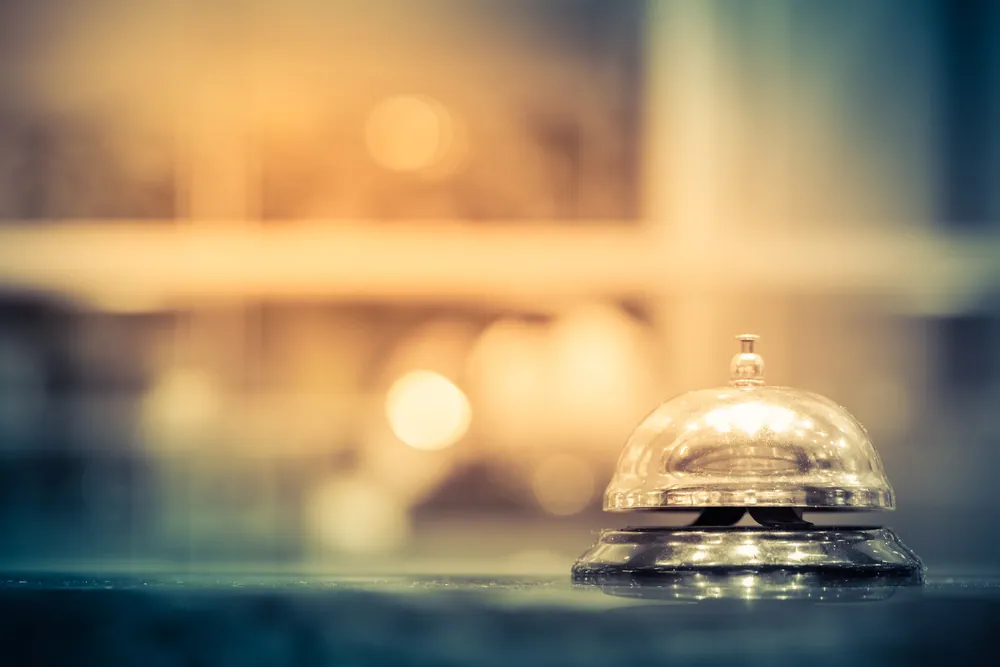 Hospitality and Customer Service: What is the Difference